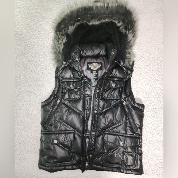 Harley Davidson , Faux Fur , Down Filled Hooded Vest Jacket - Picture 12 of 16